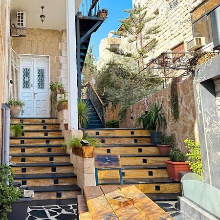 Beit Ahlan Hotel Amman Exterior photo