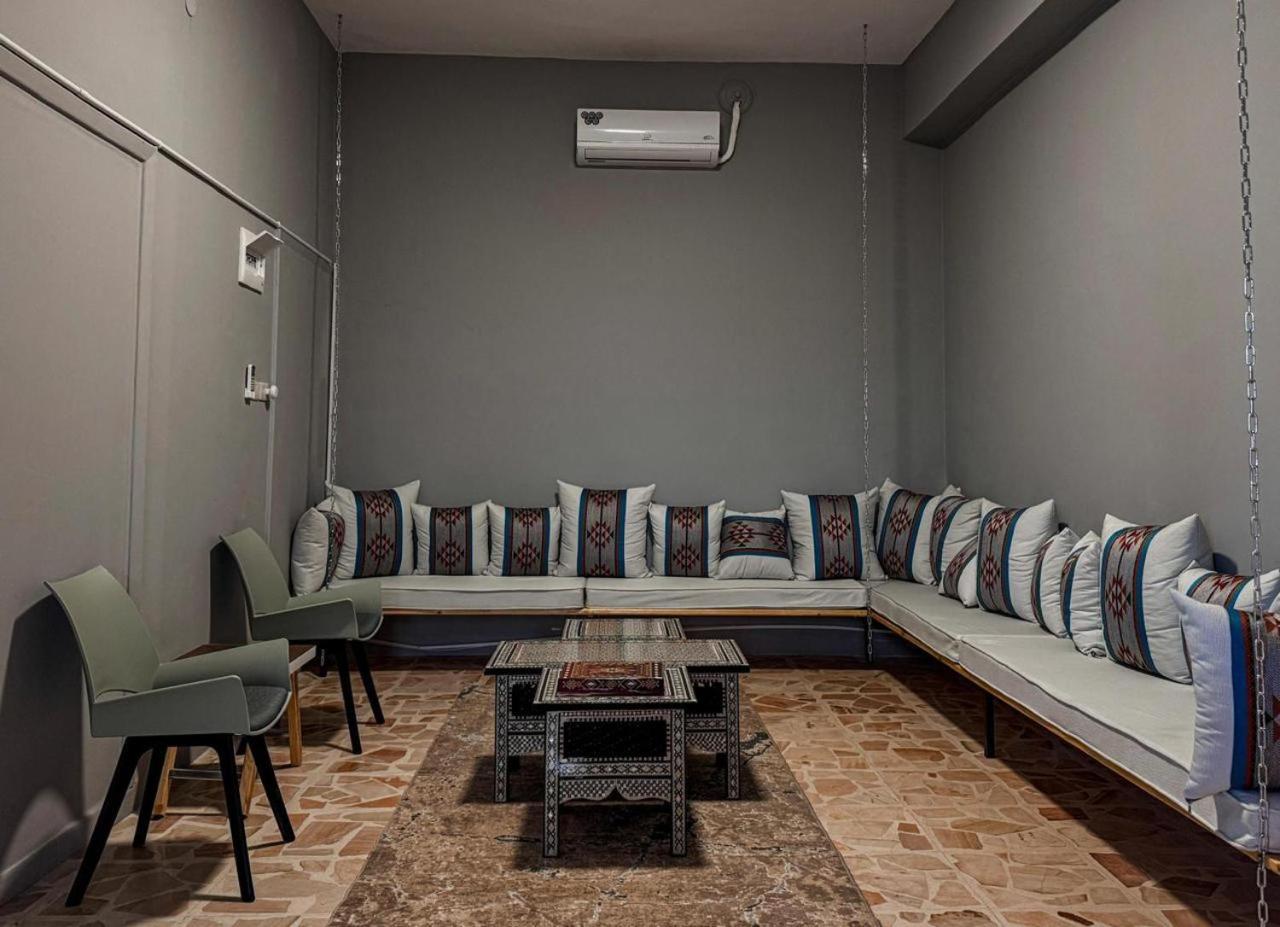Beit Ahlan Hotel Amman Exterior photo