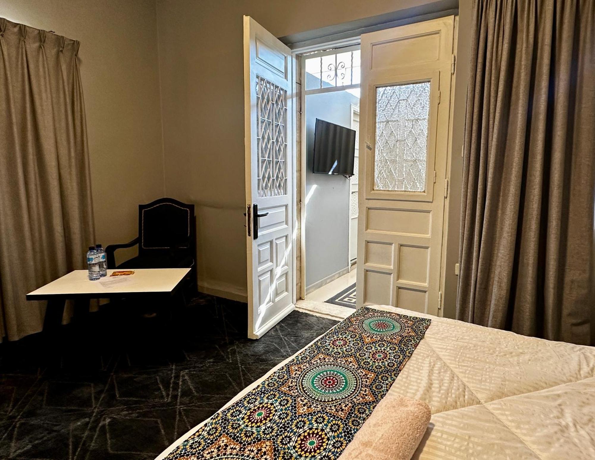 Beit Ahlan Hotel Amman Exterior photo