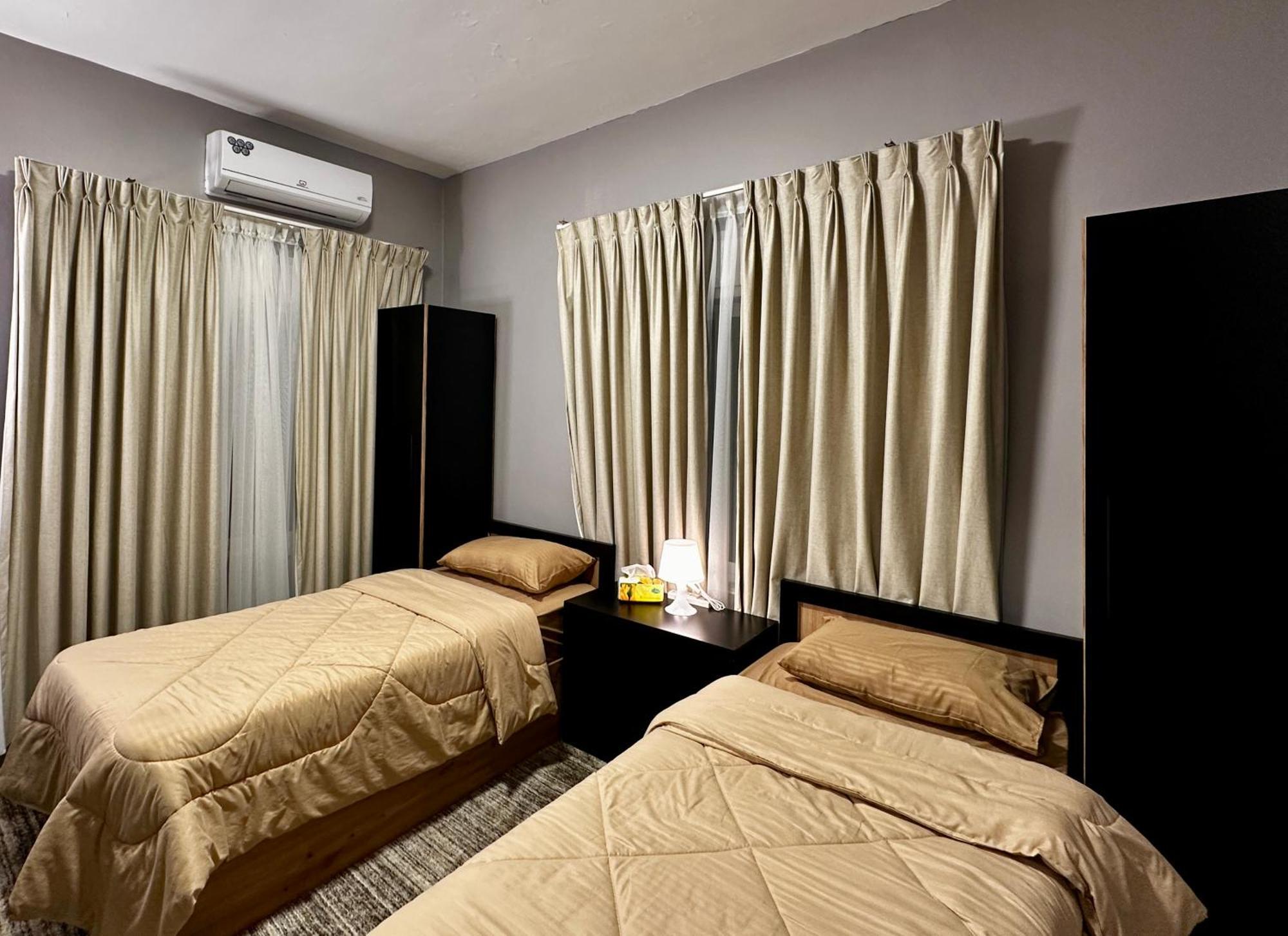 Beit Ahlan Hotel Amman Exterior photo